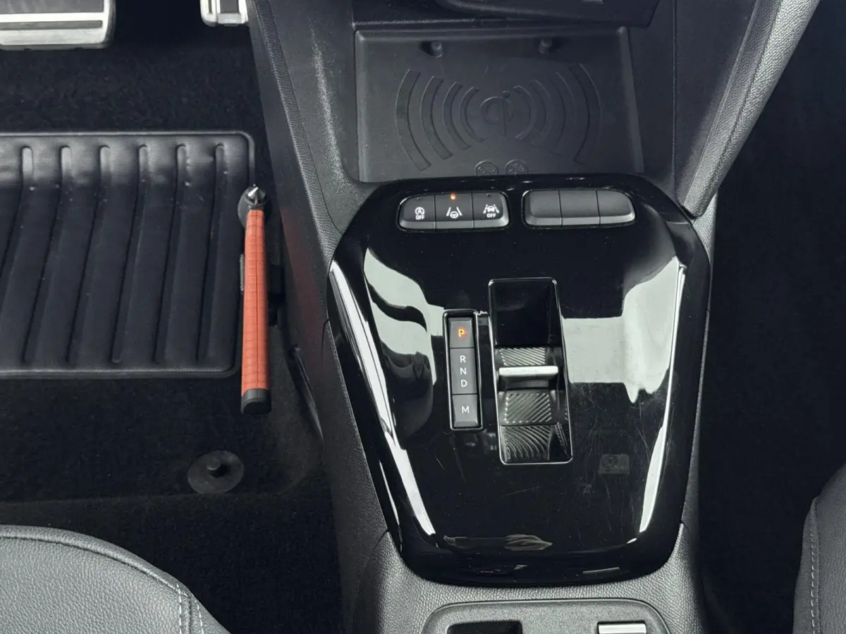 1.2 Turbo Hybrid GS | 1ste eigenaar | Dodehoekdetectie | Lichtmetalen velgen | Navigatie | Pack winter |