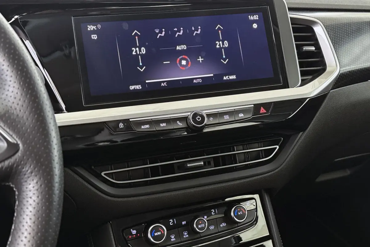 1.6 Turbo Plug-In Hybrid 4x4 GSe 300PK Trekhaak Stuur-Stoelverwarming Keyless Camera