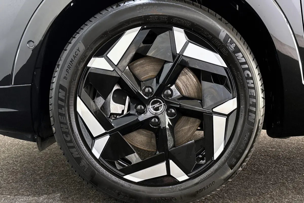 1.6 Turbo Plug-In Hybrid 4x4 GSe 300PK Trekhaak Stuur-Stoelverwarming Keyless Camera