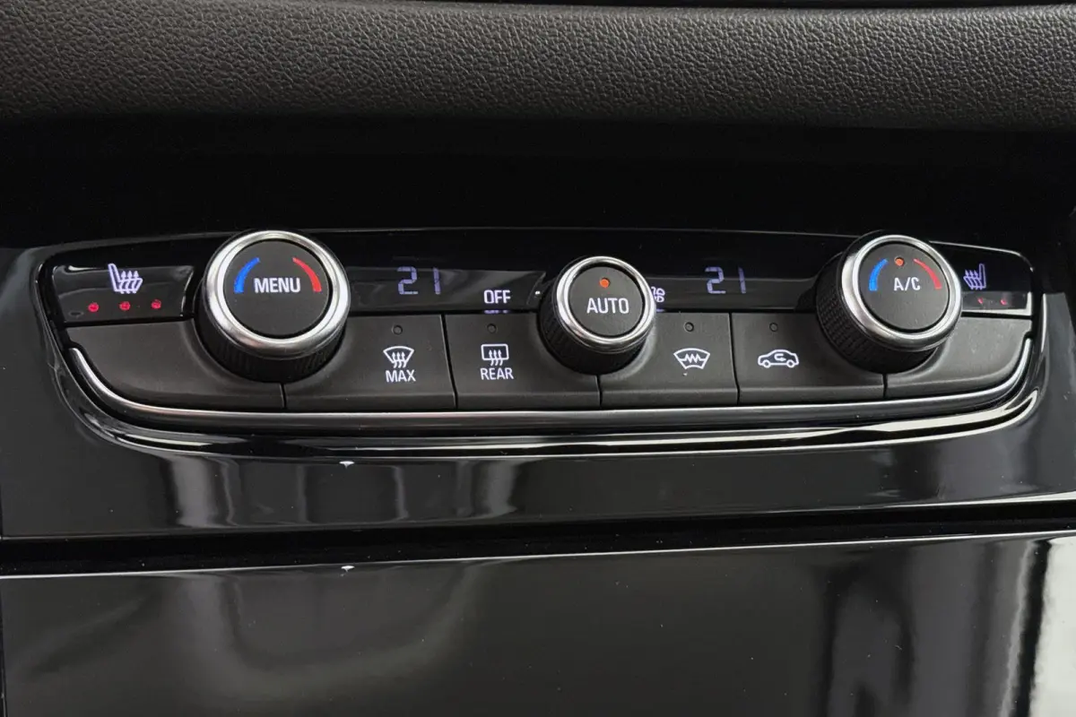 1.6 Turbo Plug-In Hybrid 4x4 GSe 300PK Trekhaak Stuur-Stoelverwarming Keyless Camera