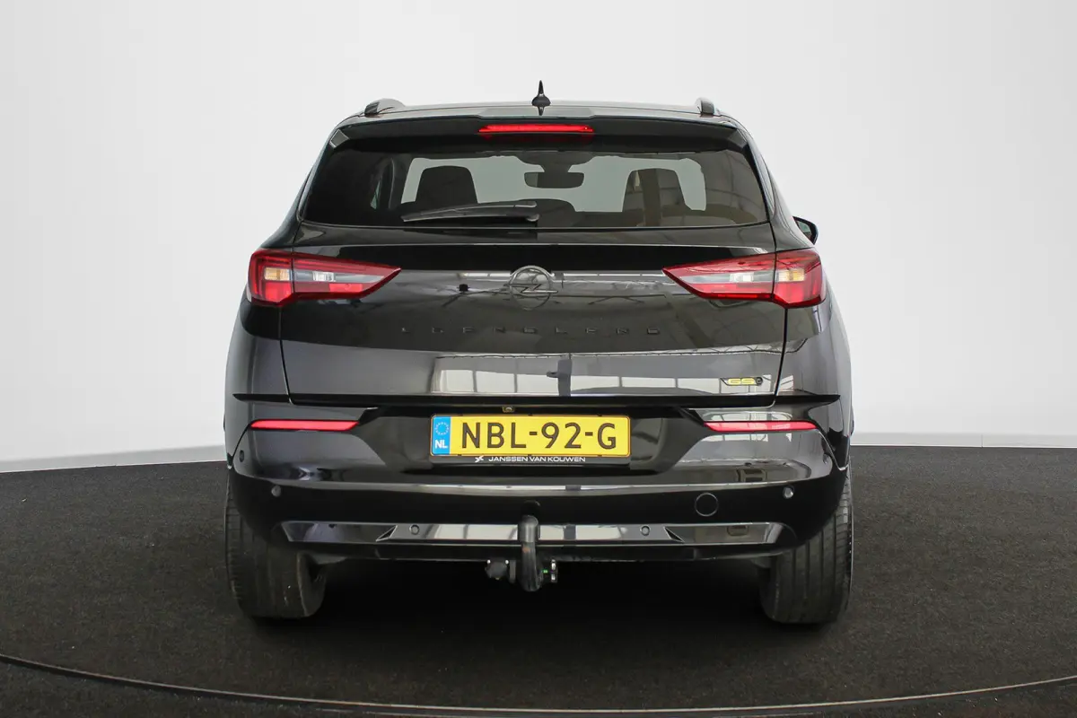 1.6 Turbo Plug-In Hybrid 4x4 GSe 300PK Trekhaak Stuur-Stoelverwarming Keyless Camera