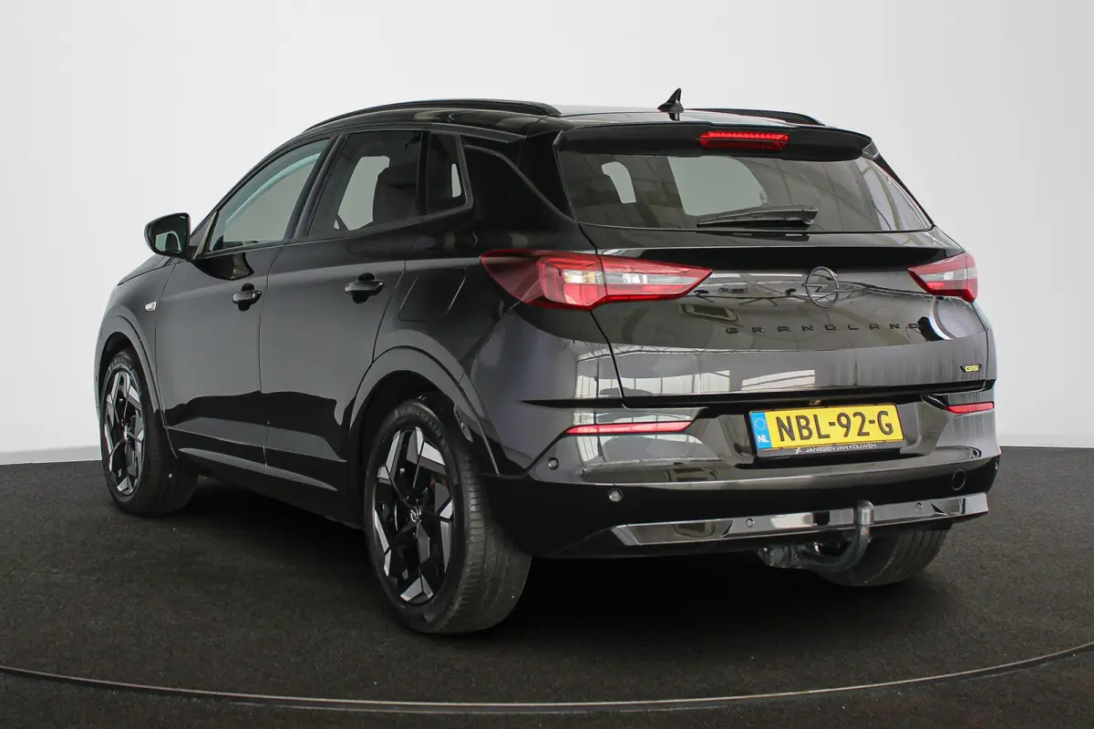 1.6 Turbo Plug-In Hybrid 4x4 GSe 300PK Trekhaak Stuur-Stoelverwarming Keyless Camera