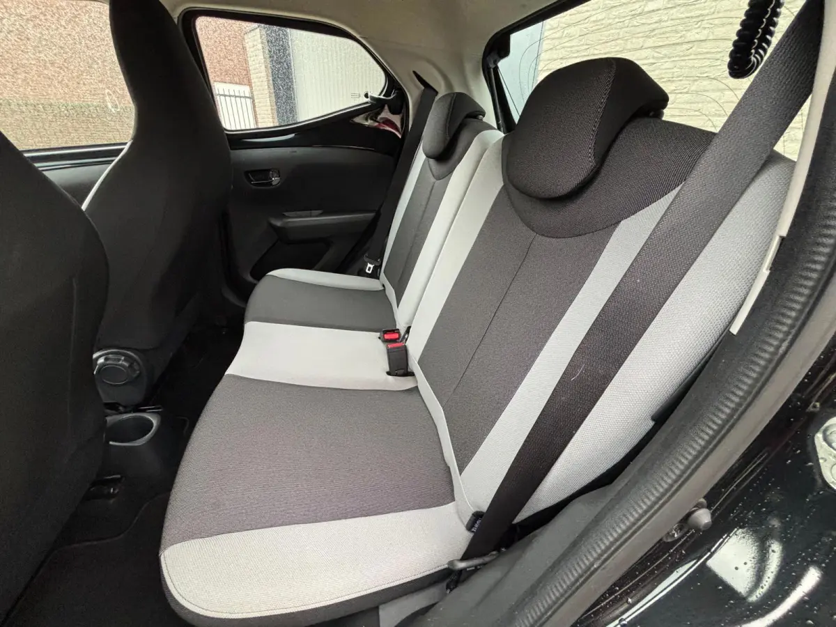 1.0 VVT-i x-play