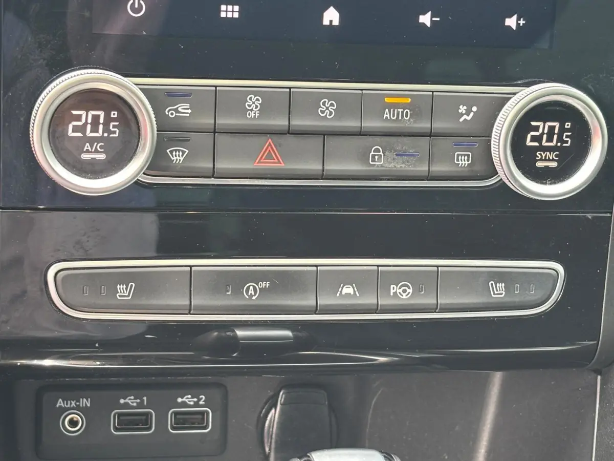 1.3 TCe Intens| AUTOMAAT|TREKHAAK|PANO-DAK|GROOT scherm|Half-Leder