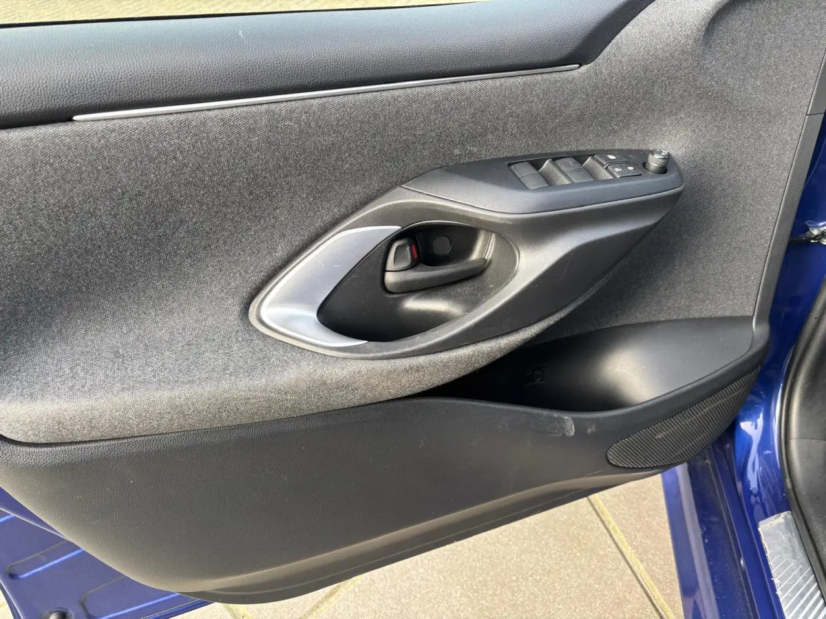 1.5 VVT-i Business Plus