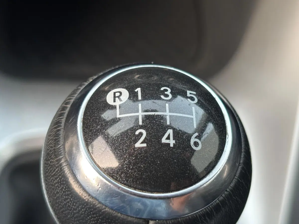 1.5 VVT-i Business Plus