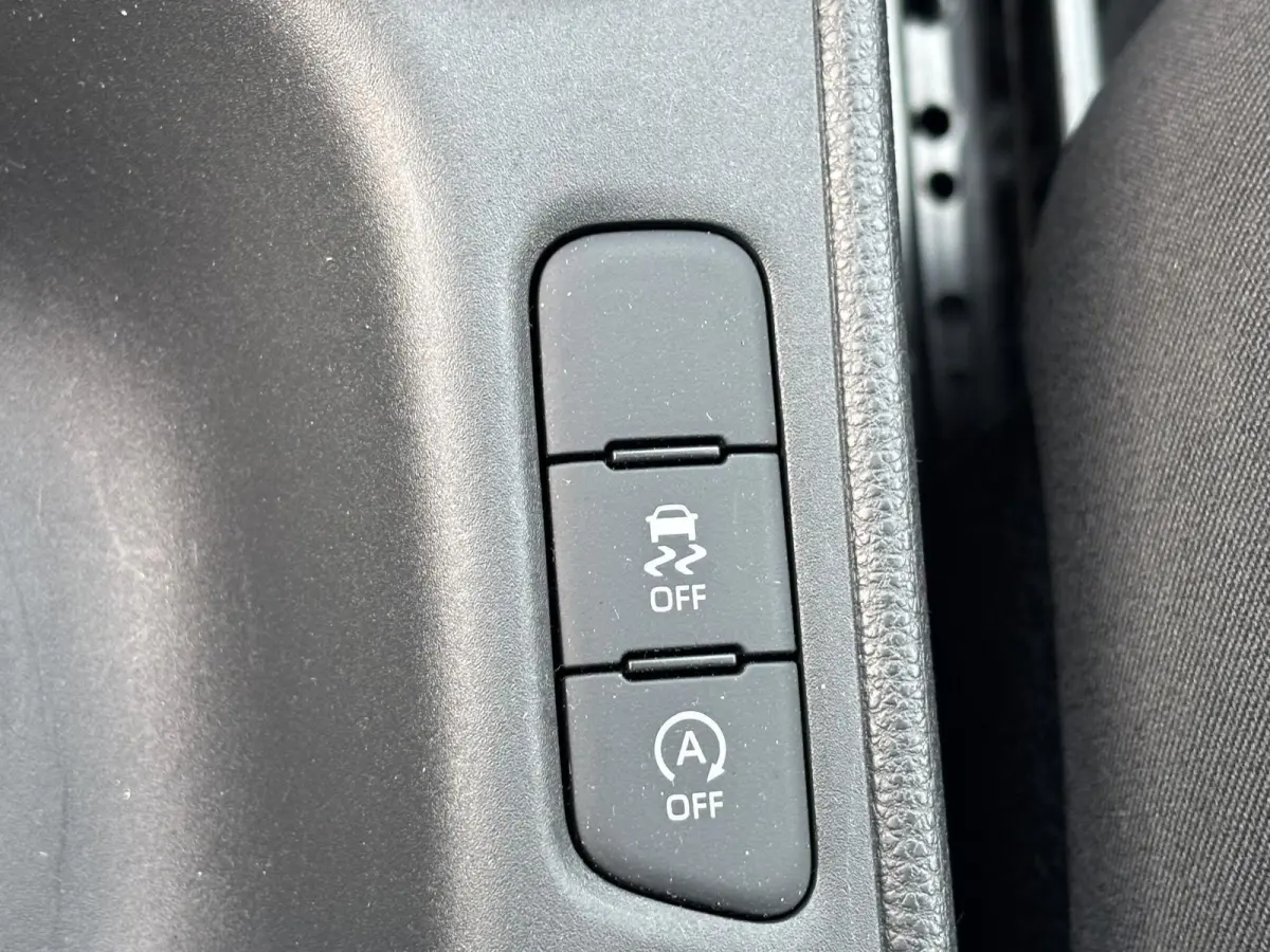 1.5 VVT-i Business Plus