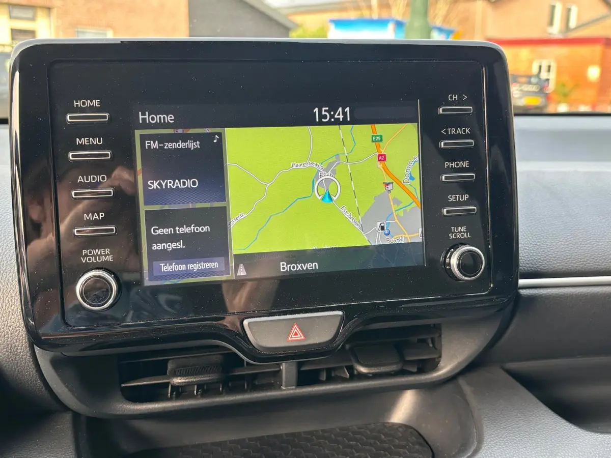 1.5 VVT-i Business Plus