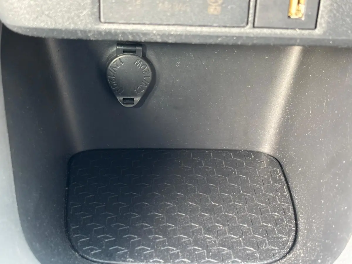1.5 VVT-i Business Plus