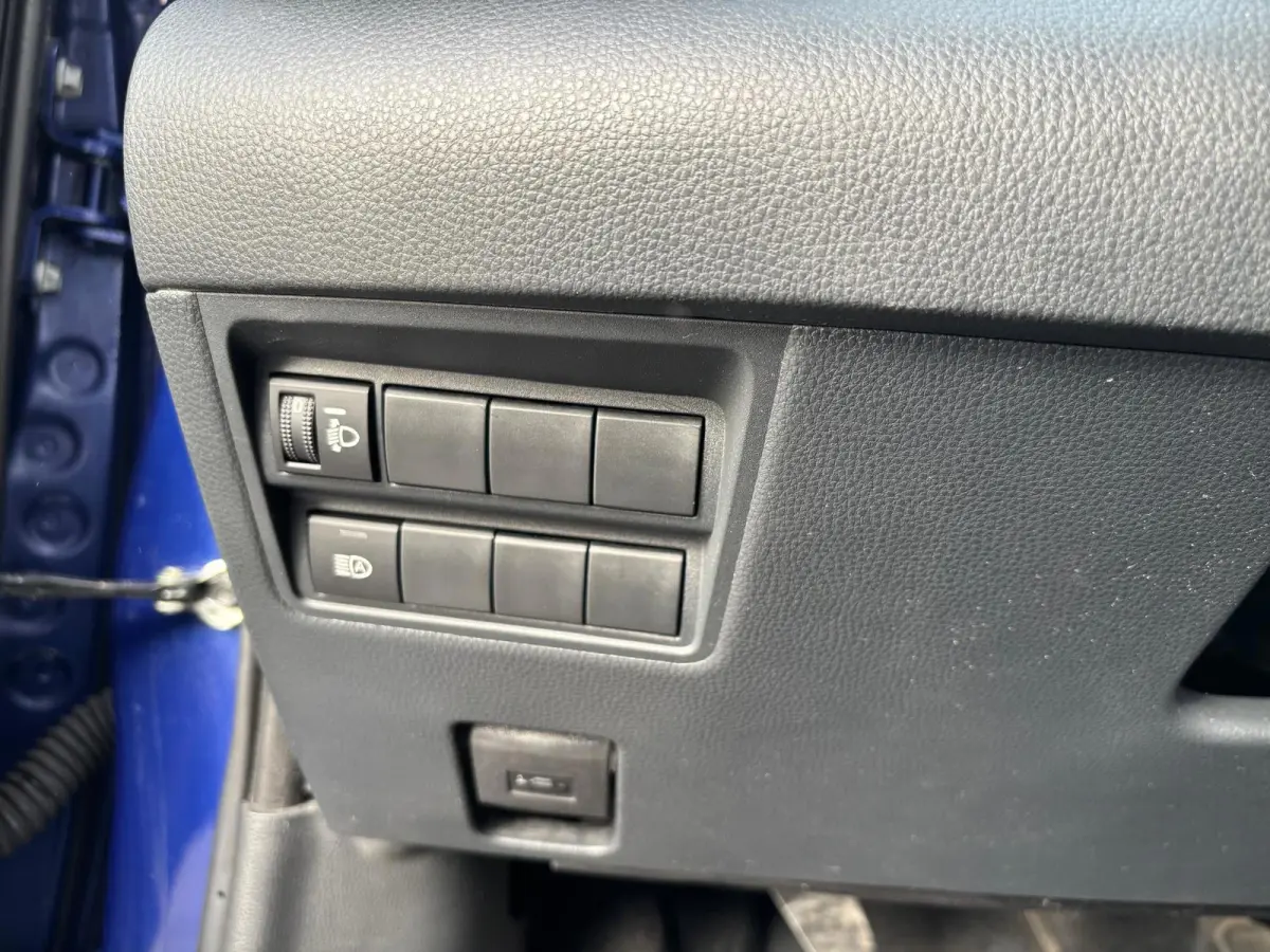 1.5 VVT-i Business Plus
