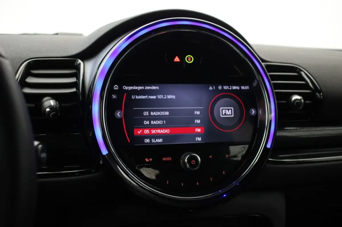 1.5 Business Edition Automaat - Carplay, Cruise, Half Leer