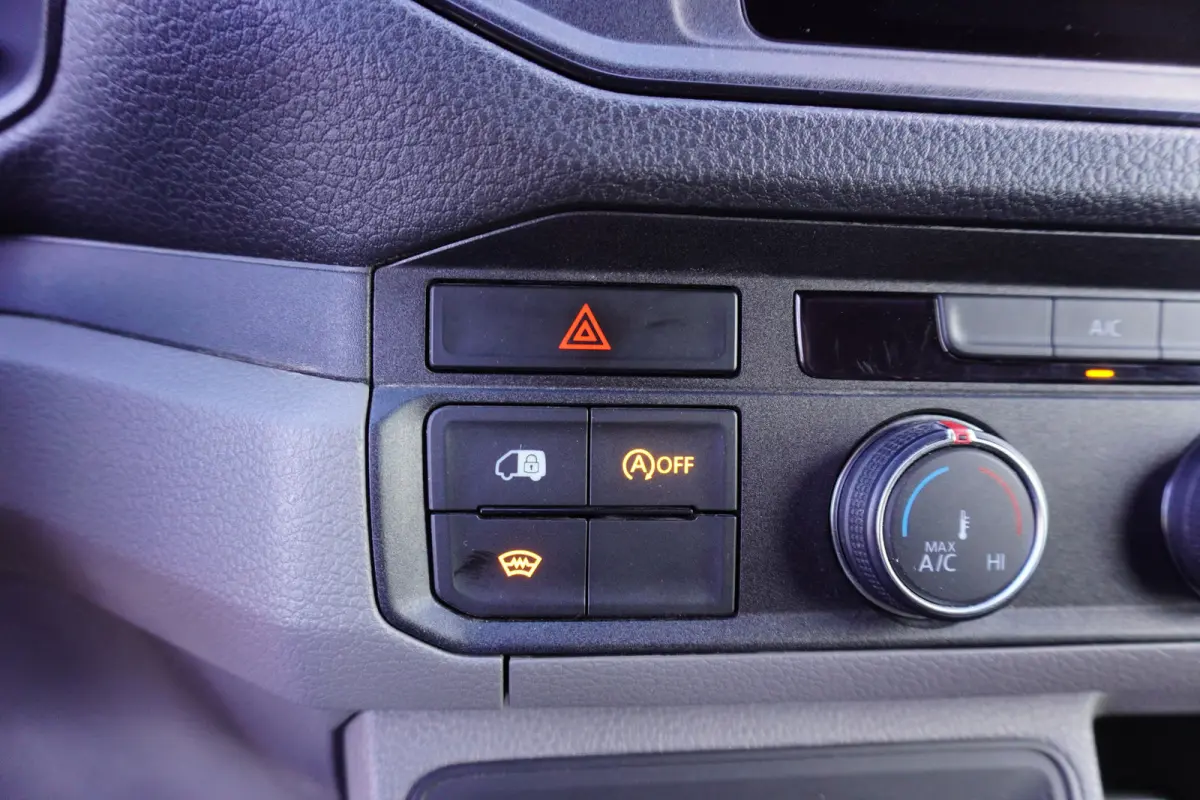 140pk Automaat L3H2/L2H1 Navigatie Camera Trekhaak Apple carplay Imperiaal 3-zits