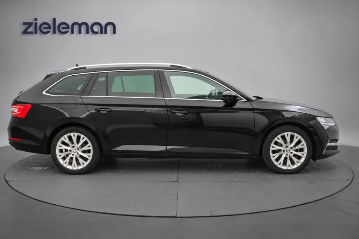 1.4 TSI iV PHEV Business Edition Plus - Carplay, Camera, Stoelverw. Half Leer, Afn. Trekhaak