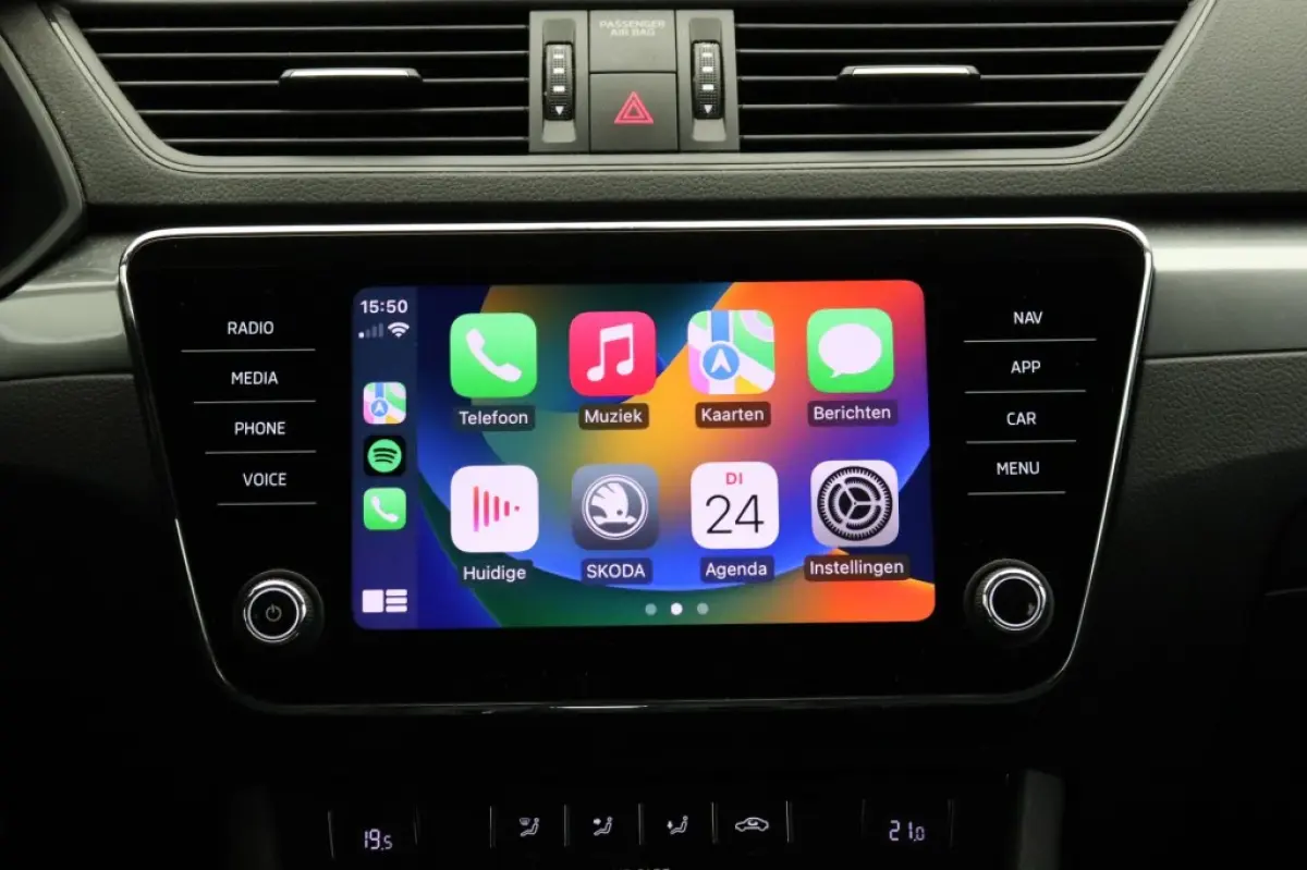 1.4 TSI iV PHEV Business Edition Plus - Carplay, Camera, Stoelverw. Half Leer, Afn. Trekhaak