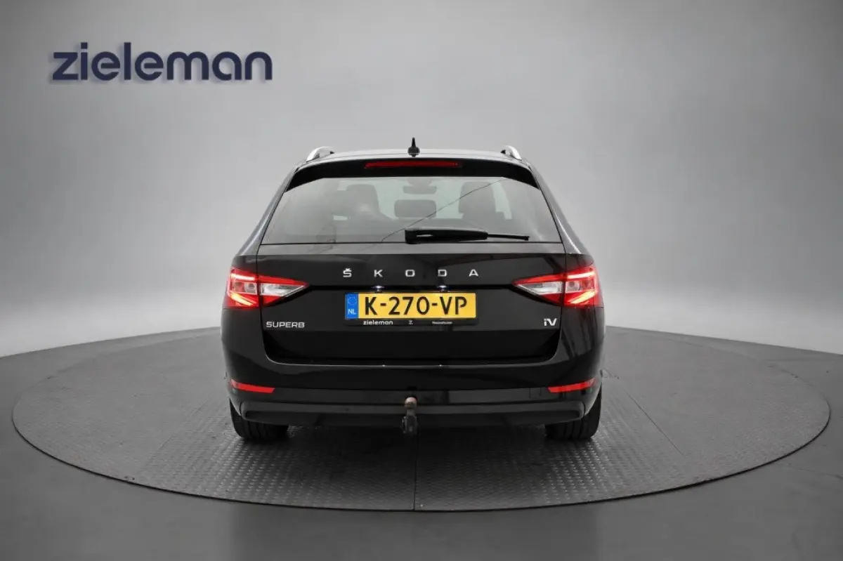 1.4 TSI iV PHEV Business Edition Plus - Carplay, Camera, Stoelverw. Half Leer, Afn. Trekhaak