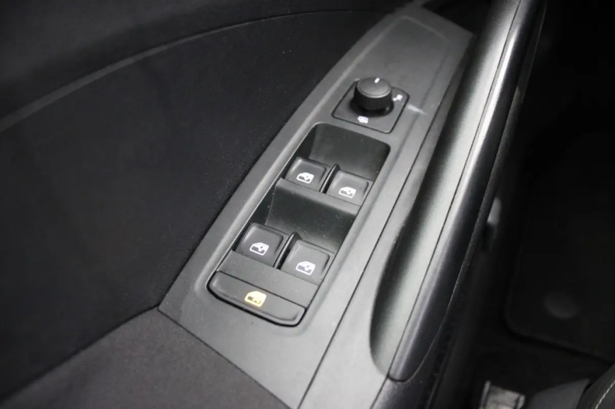 1.0 TSI Selection - Digitaal Cockpit, Carplay, Cruise