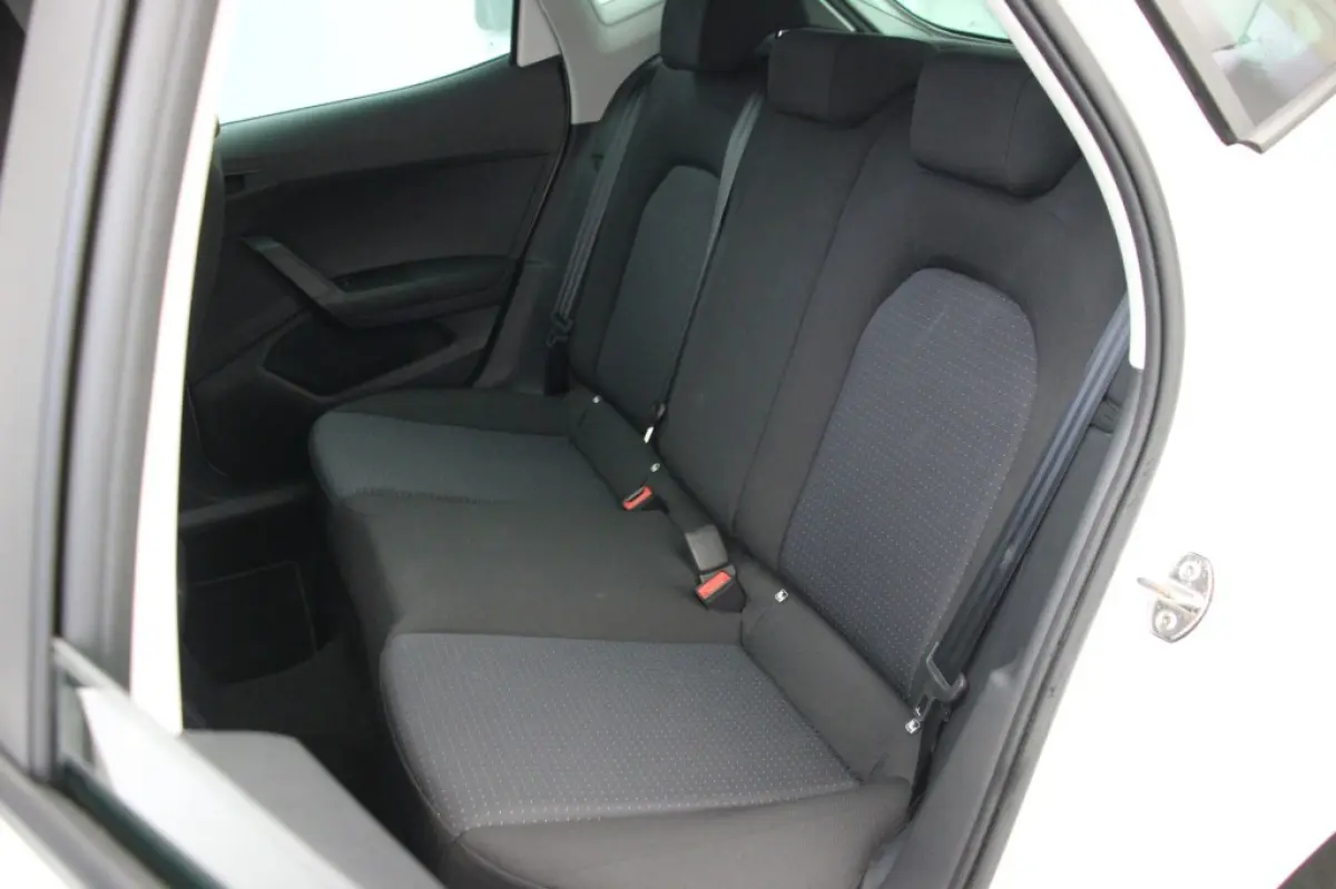 1.0 EcoTSI Style Business Intense - Digitaal Cockpit, Carplay, Clima Stoelverw. Beats