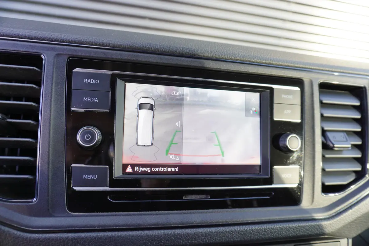 140pk L3H3/L2H2 Apple Carplay Camera Airco Parkeersensoren Euro6 Passagiersstoel