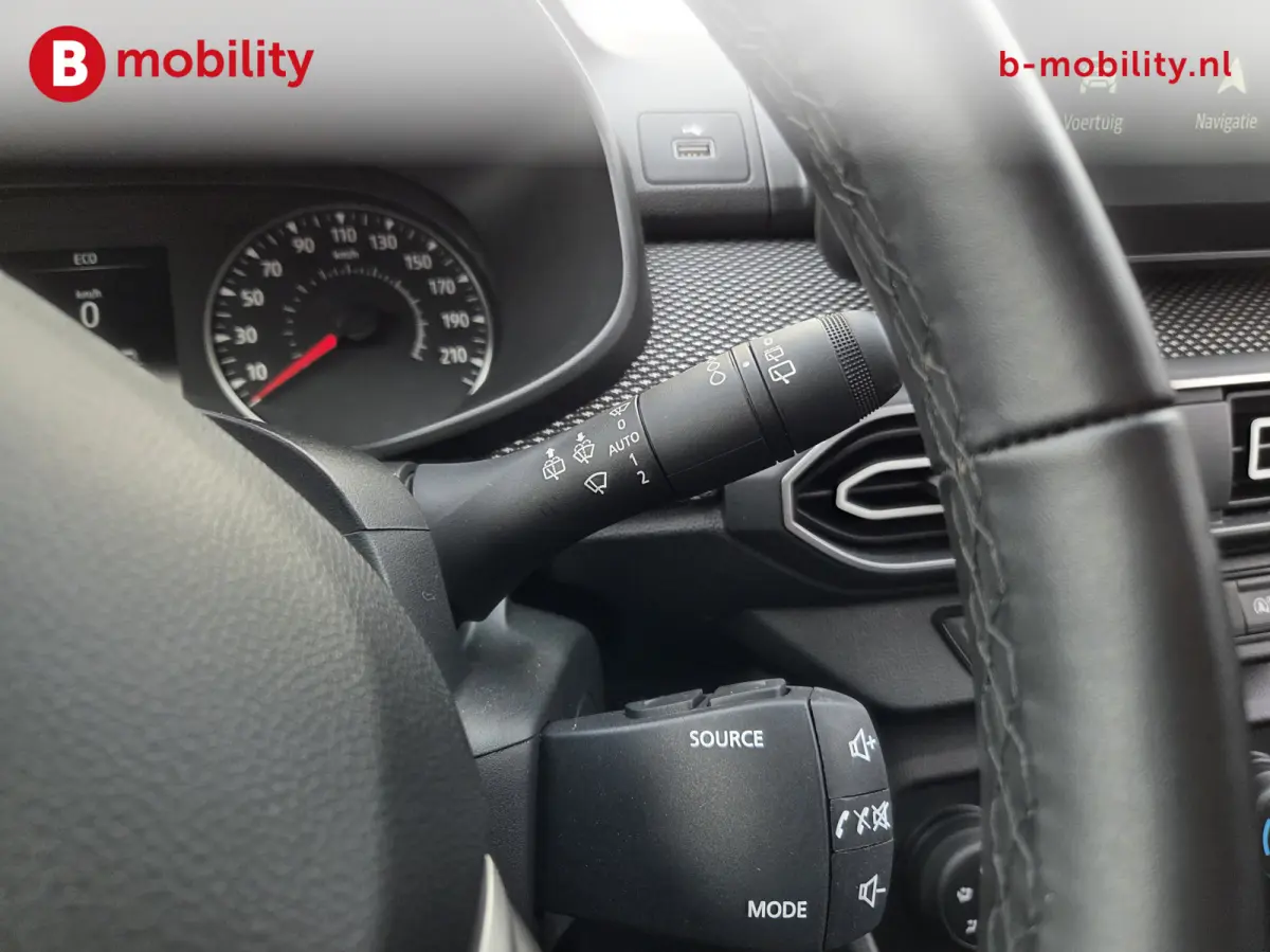 1.0 TCe 110 Expression Apple CarPlay Achteruitrijcamera NL Auto! | Cruise Control | DAB | Navigatie