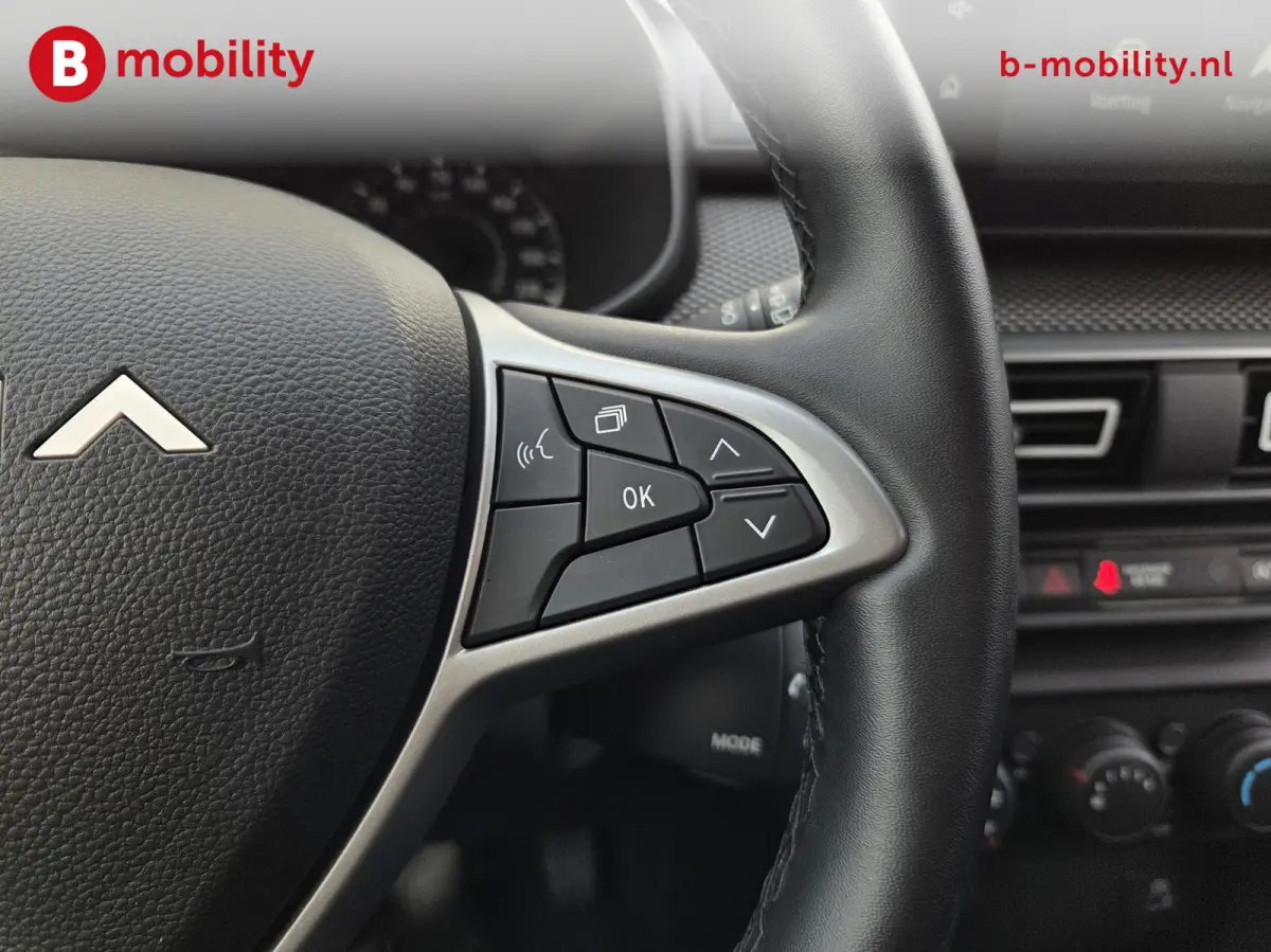 1.0 TCe 110 Expression Apple CarPlay Achteruitrijcamera NL Auto! | Cruise Control | DAB | Navigatie