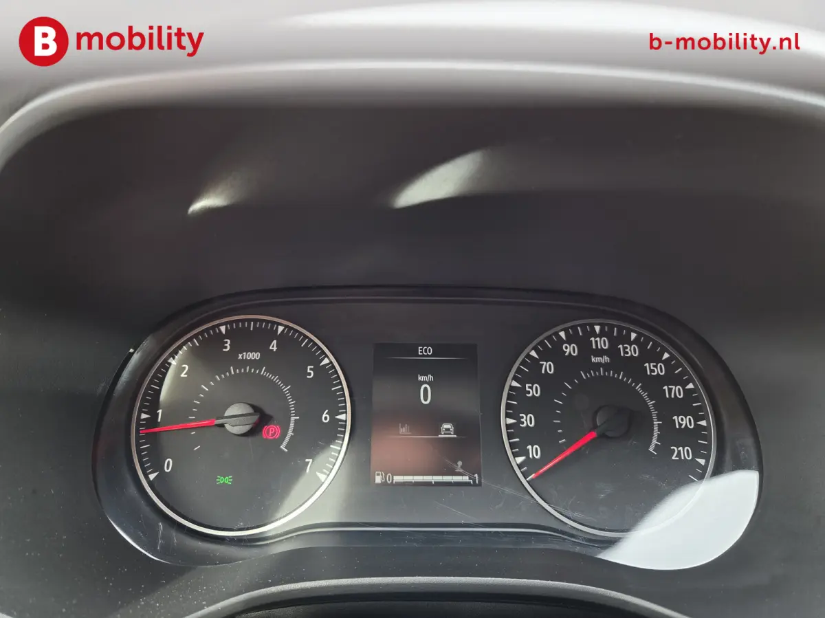 1.0 TCe 110 Expression Apple CarPlay Achteruitrijcamera NL Auto! | Cruise Control | DAB | Navigatie