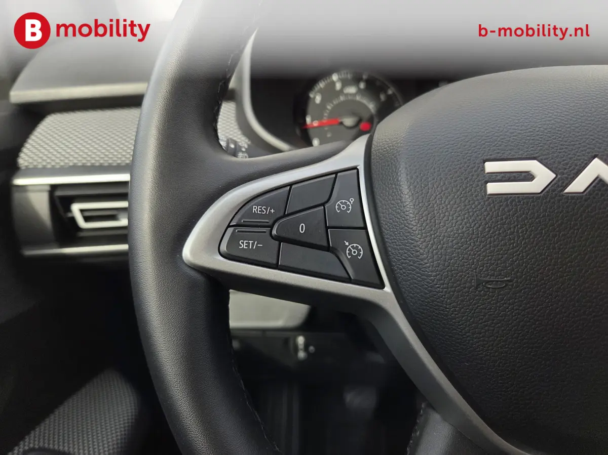 1.0 TCe 110 Expression Apple CarPlay Achteruitrijcamera NL Auto! | Cruise Control | DAB | Navigatie