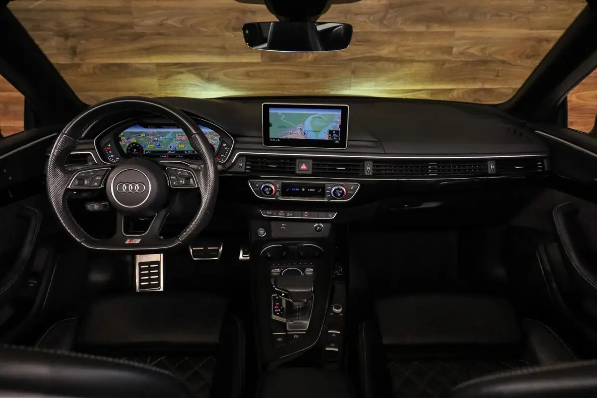 40 TFSI|S-Line|RS-seats|HUD|Massage|ACC|Camera