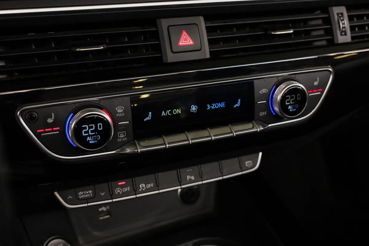 40 TFSI|S-Line|RS-seats|HUD|Massage|ACC|Camera