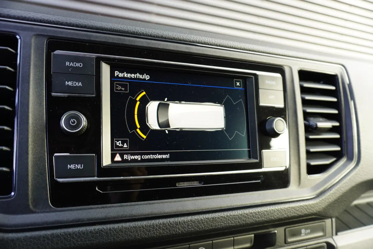 140pk L3H3/L2H2 Apple Carplay Camera Airco Parkeersensoren Euro6 Passagiersstoel