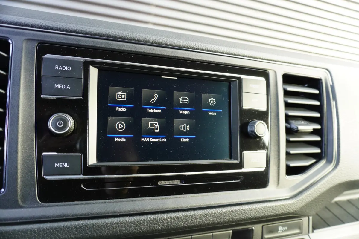 140pk L3H3/L2H2 Apple Carplay Camera Airco Parkeersensoren Euro6 Passagiersstoel