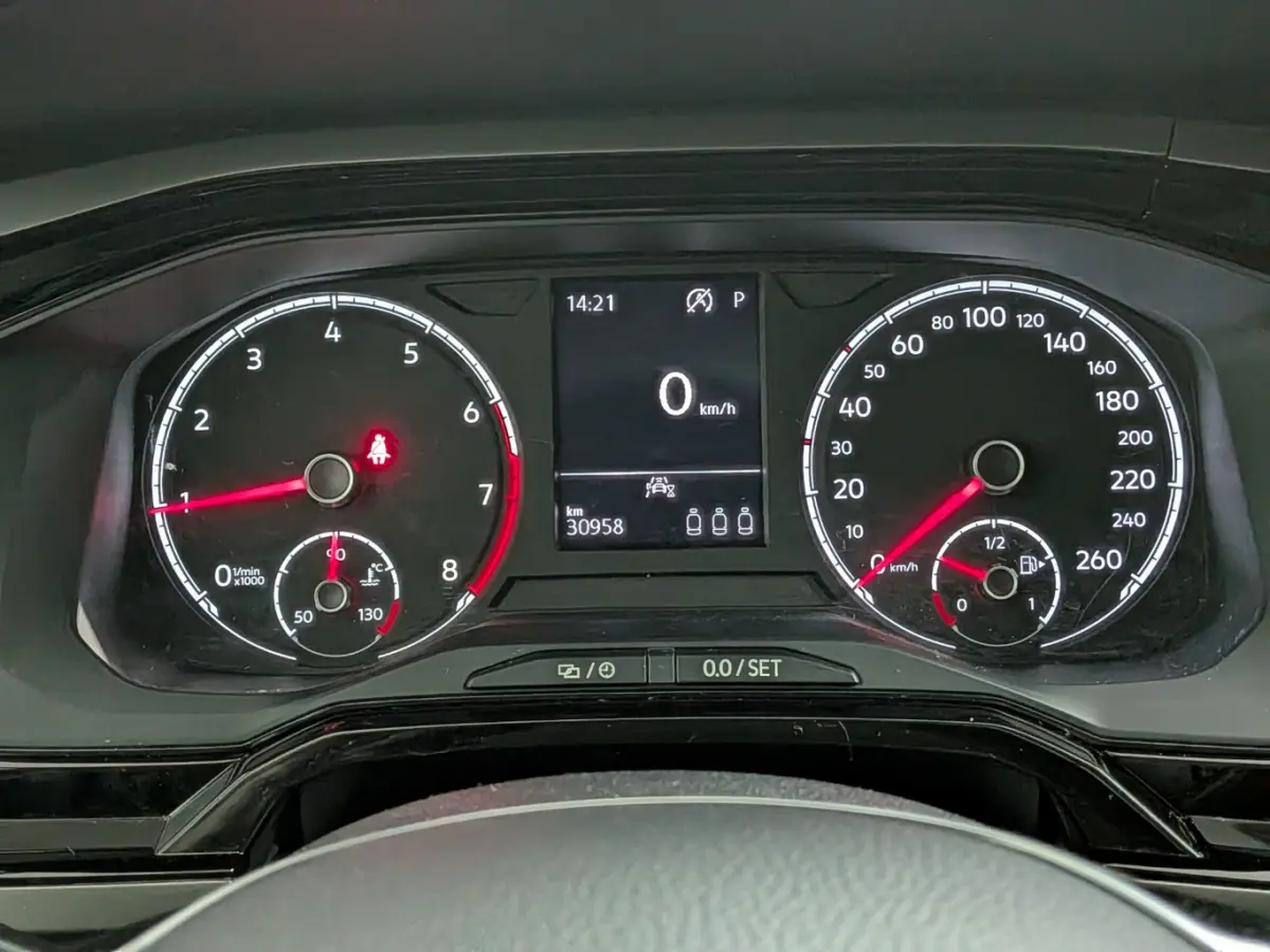 1.0 TSI R-Line Edition