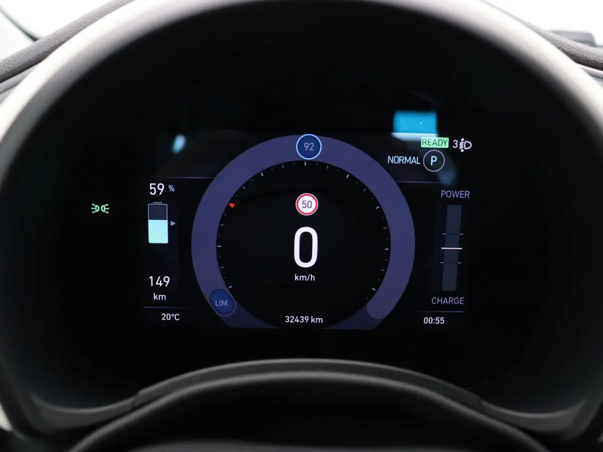 Icon 42 kWh | Apple Carplay & Android Auto | 320km WLTP | 11kw Lader | SOH 97% |