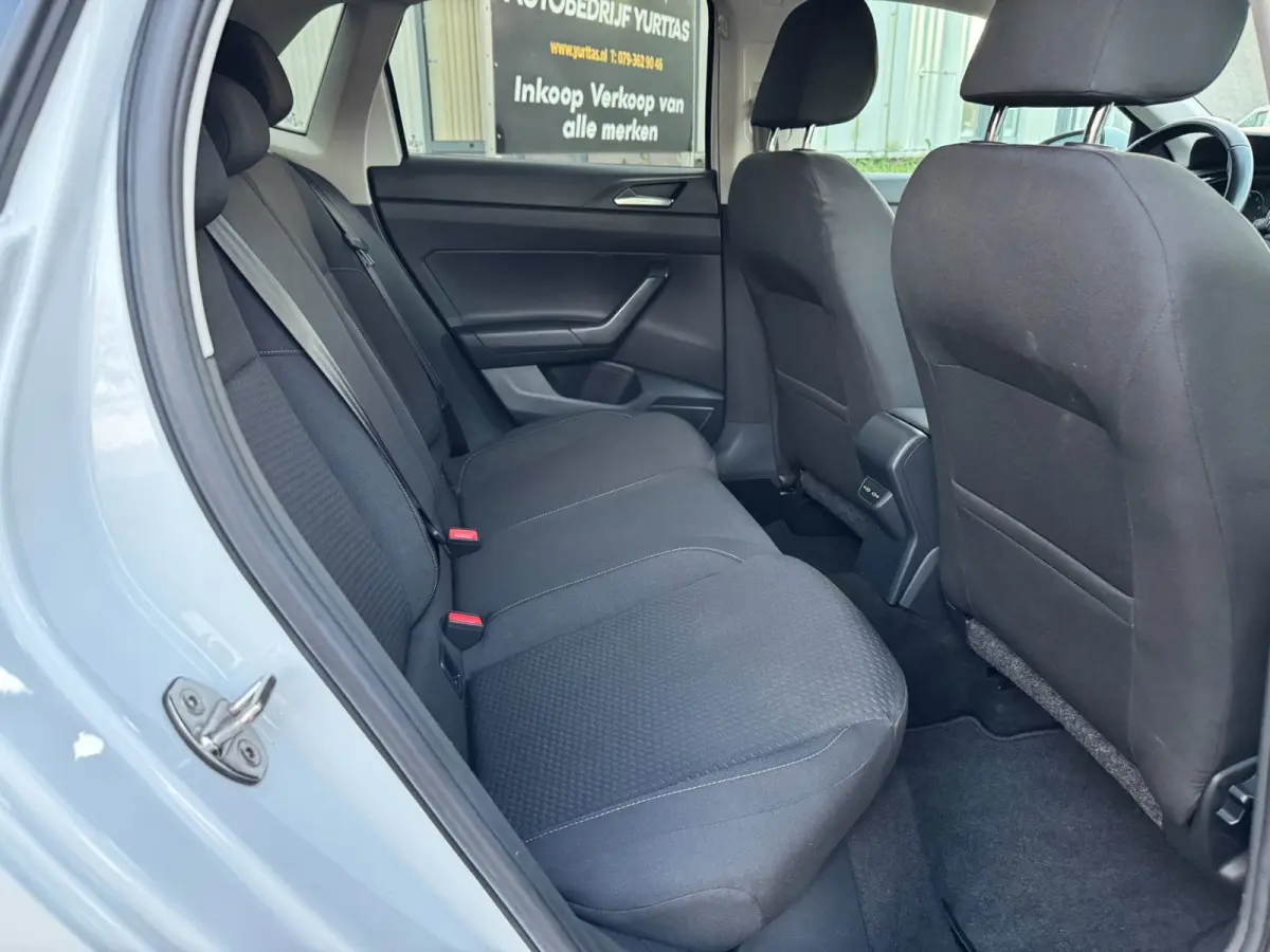 1.0 TSI Comfortline CARPLAY!