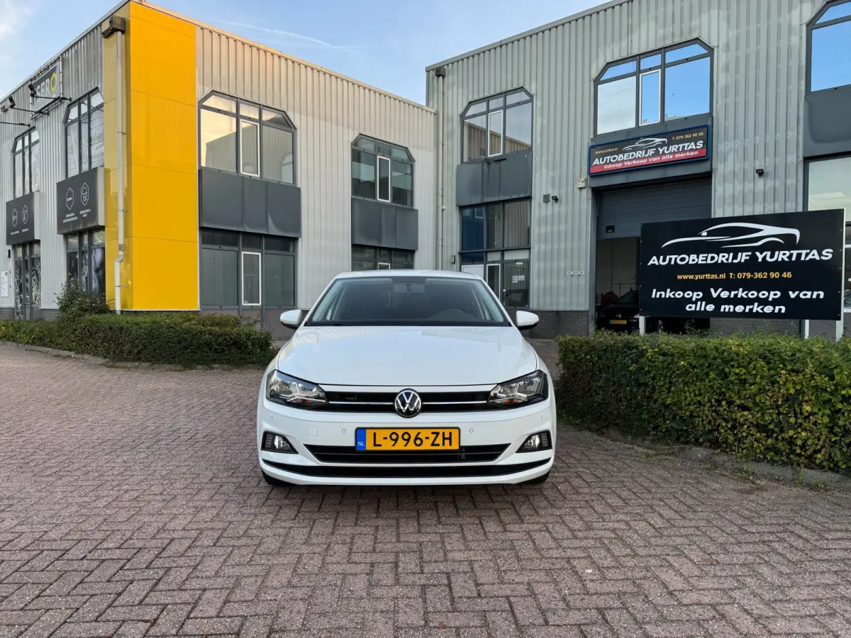 1.0 TSI Comfortline CARPLAY!