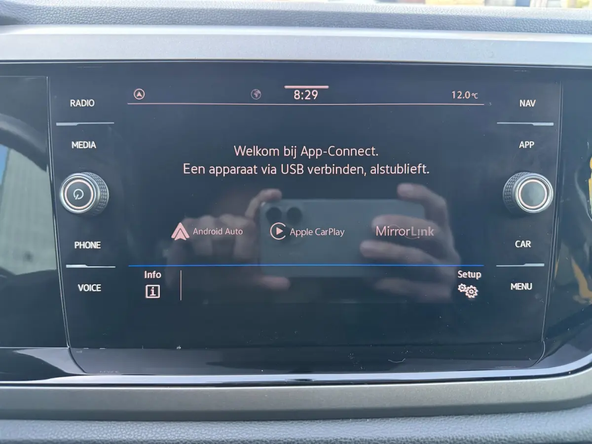 1.0 TSI Comfortline CARPLAY!
