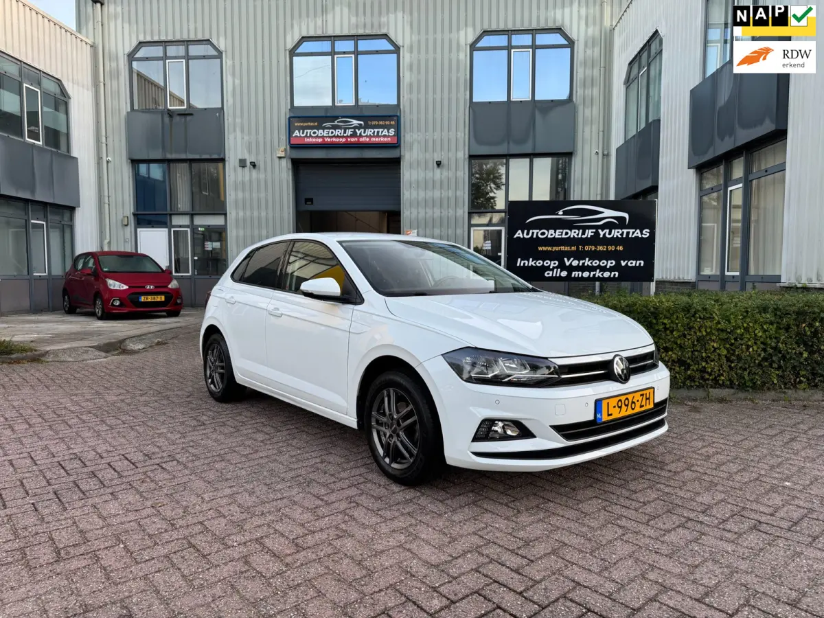 1.0 TSI Comfortline CARPLAY!