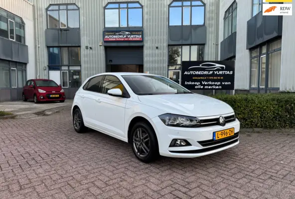 1.0 TSI Comfortline CARPLAY!
