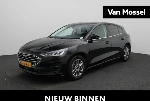 1.0 EcoBoost Hybrid Titanium | Navigatie | Groot scherm | Apple Carplay / Android Auto | Climate Control | Cruise Control | Parkeersensoren | DAB | Bluetooth |