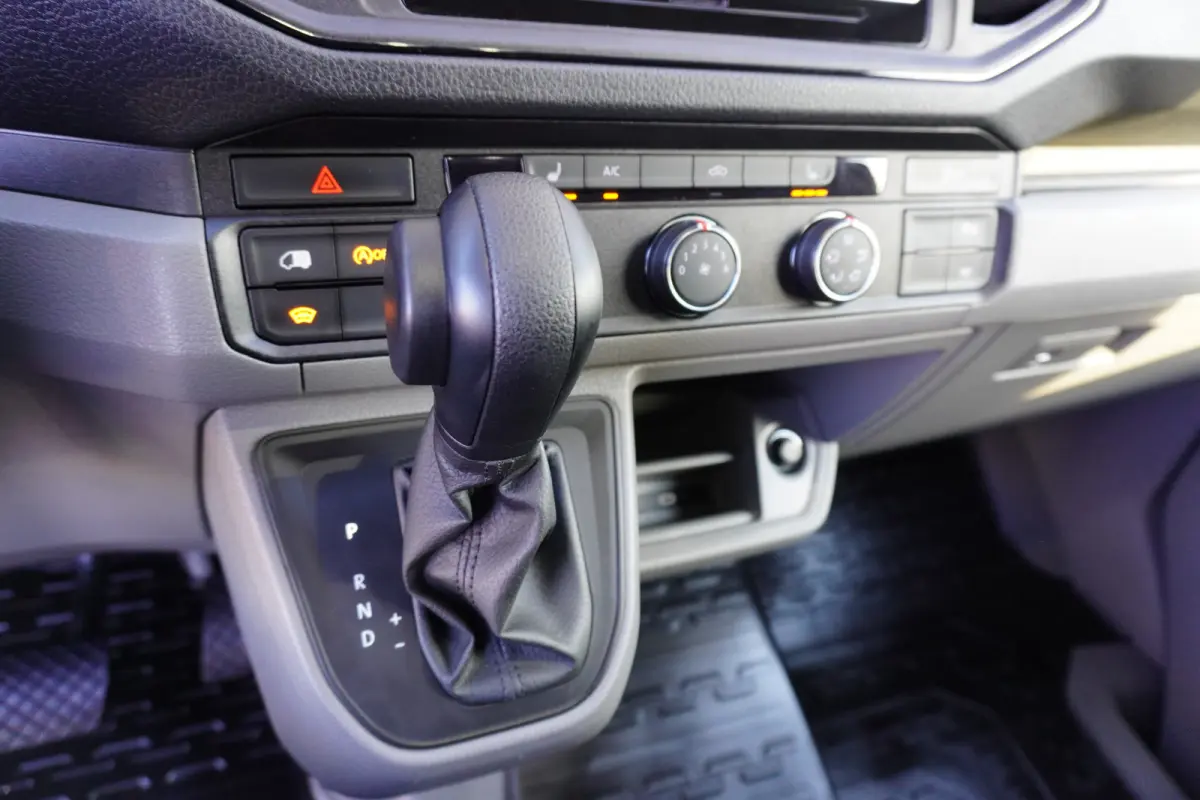 180pk Automaat L3H3/L2H2 LED Apple Carplay Camera Parkeersensoren ACC Cruise control Stoelverwarming