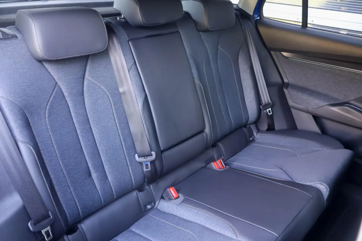 85 286pk Business Edition | Trekhaak Wegklapbaar | 19" Velgen