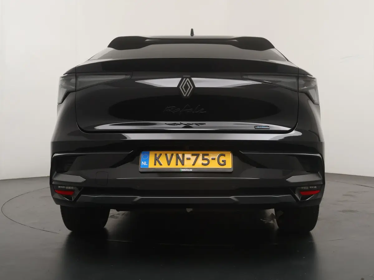 atelier Alpine hyper hybrid E-Tech 4x4 300 | Panoramadak | Harman Kardon | Head-Up |