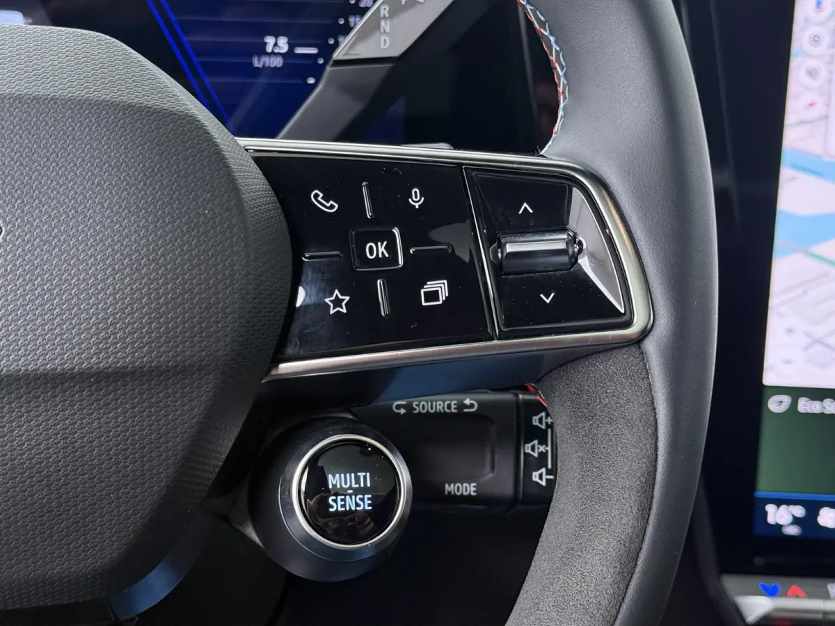 atelier Alpine hyper hybrid E-Tech 4x4 300 | Panoramadak | Harman Kardon | Head-Up |