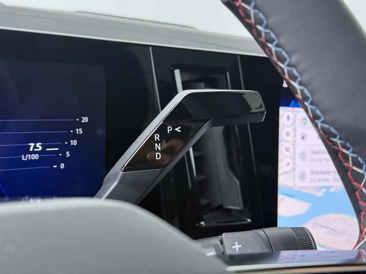 atelier Alpine hyper hybrid E-Tech 4x4 300 | Panoramadak | Harman Kardon | Head-Up |