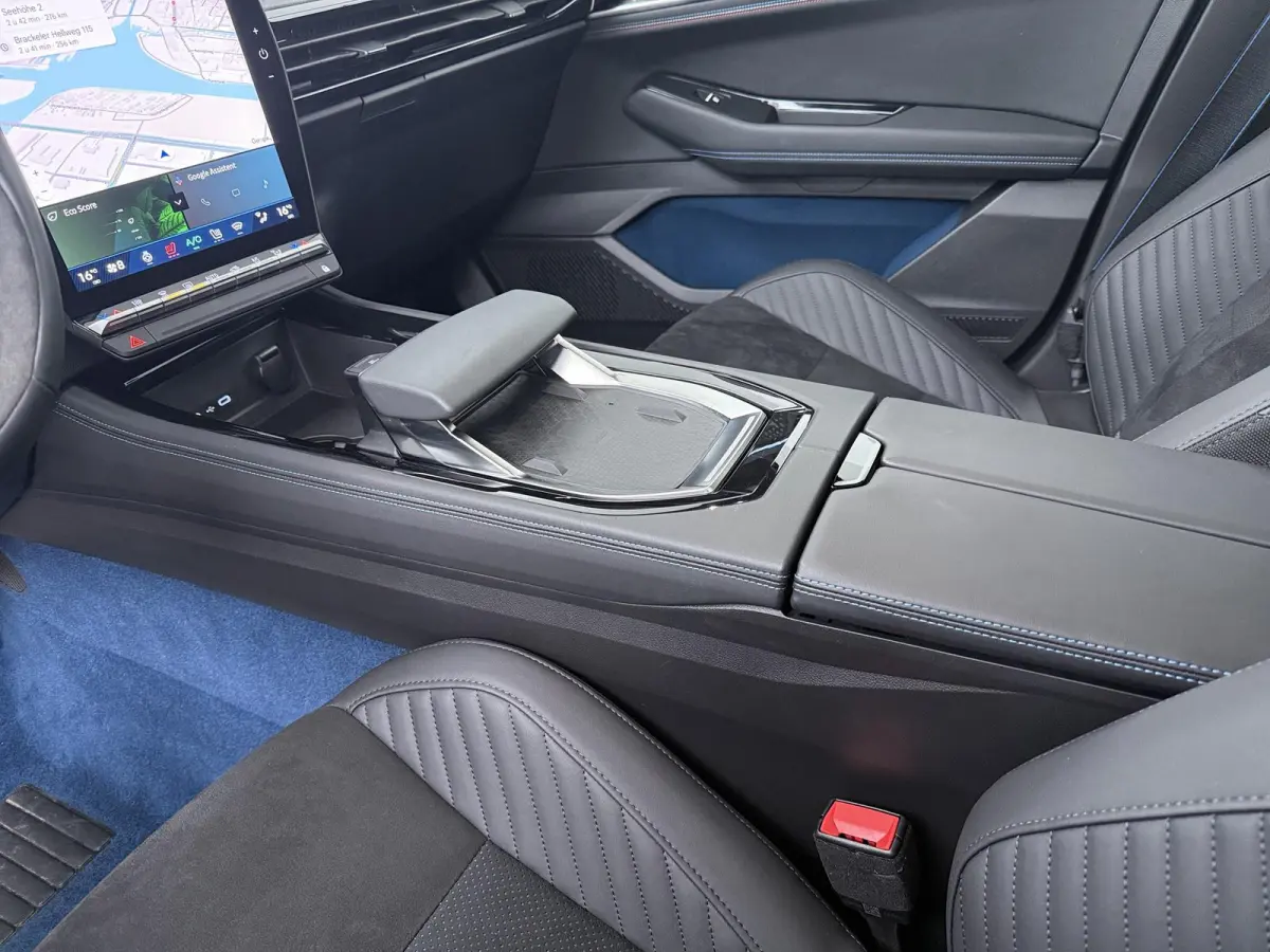 atelier Alpine hyper hybrid E-Tech 4x4 300 | Panoramadak | Harman Kardon | Head-Up |