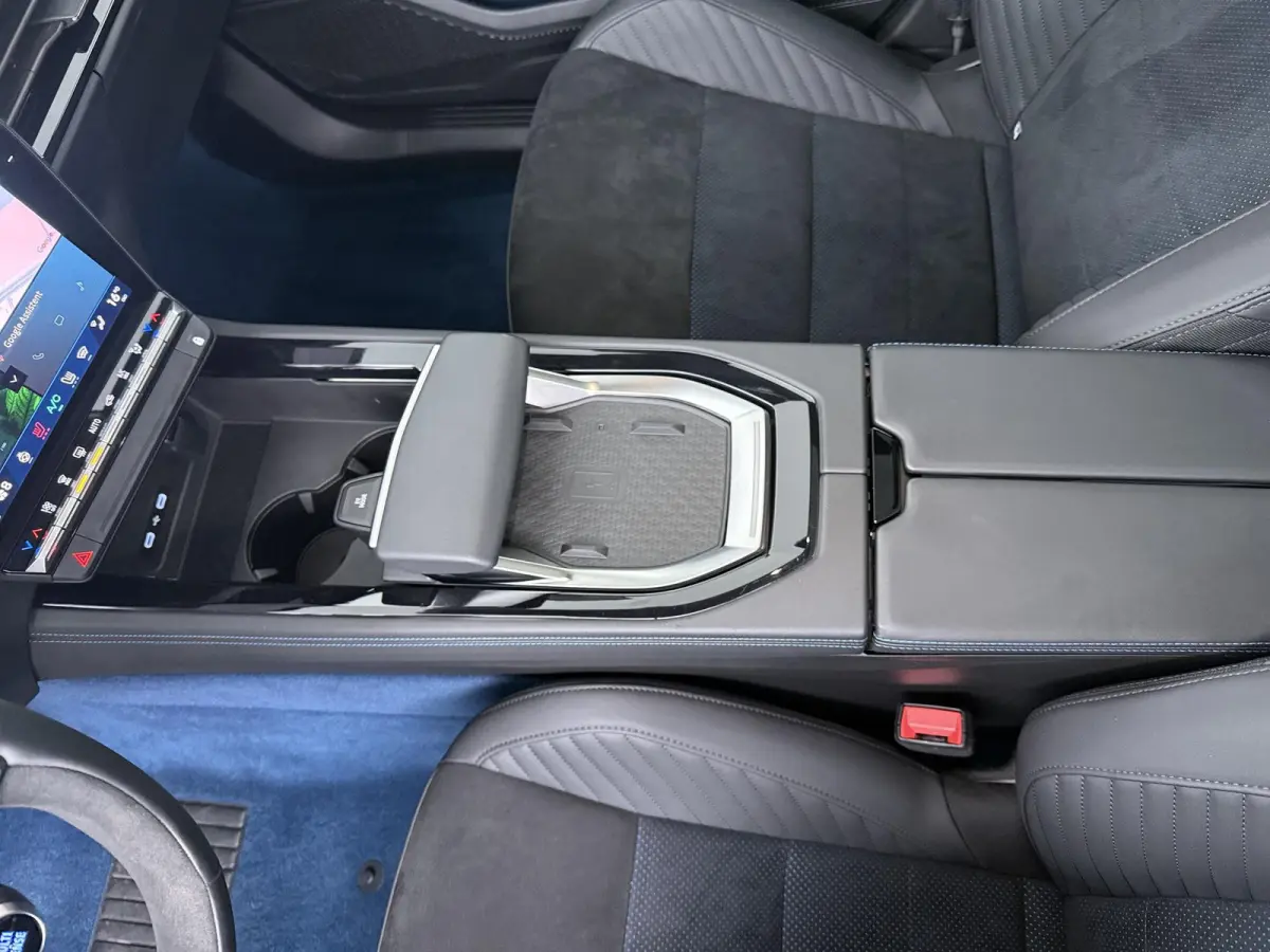 atelier Alpine hyper hybrid E-Tech 4x4 300 | Panoramadak | Harman Kardon | Head-Up |