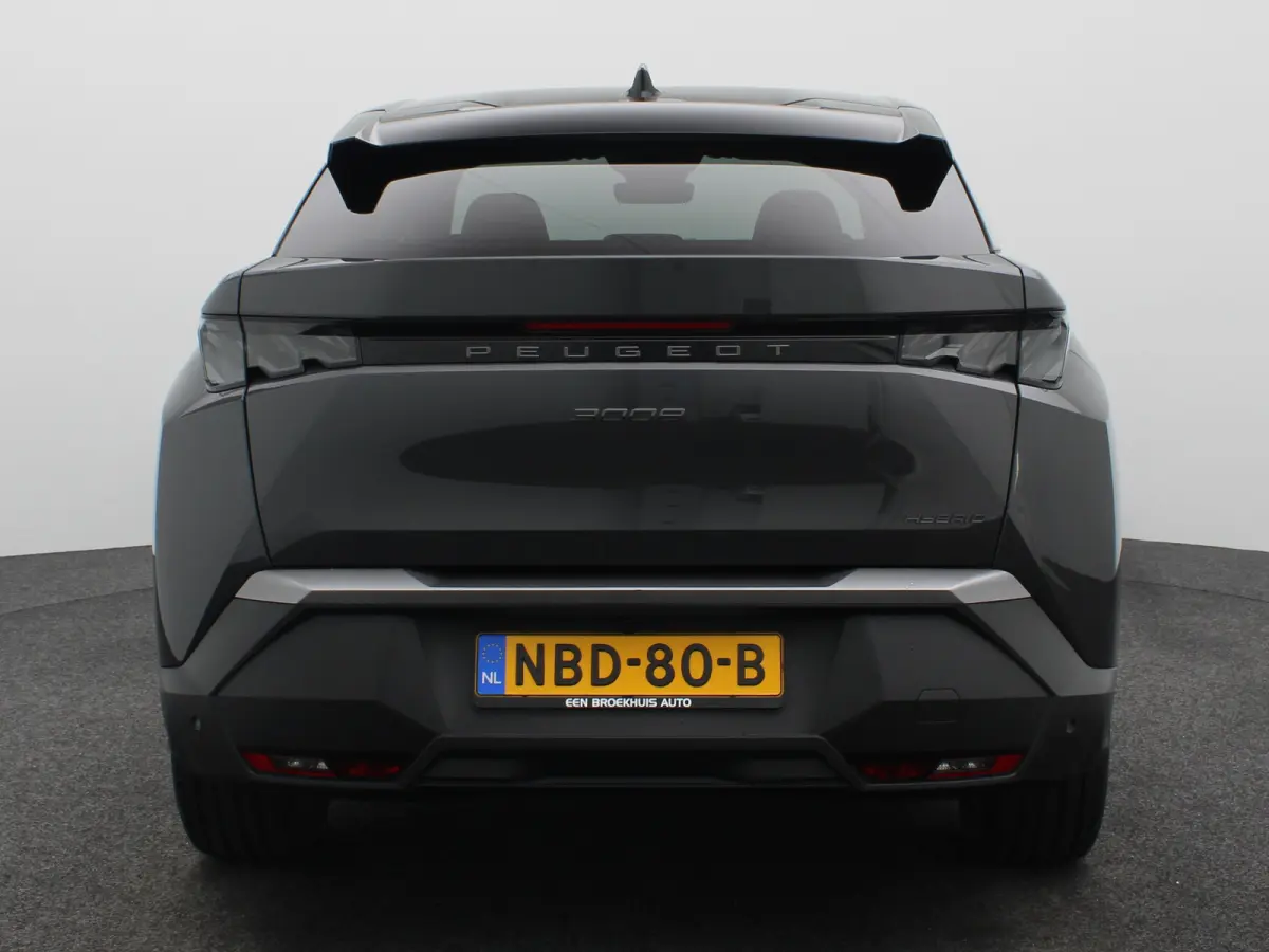 1.2 Hybrid 145 GT | Draadloze Carplay | Camera | Stoelverwarming | Stuurwielverwarming | PDC V+A | Keyless | Cruise Control Adaptief | 19" Lichtmetalen Velgen | Navigatie