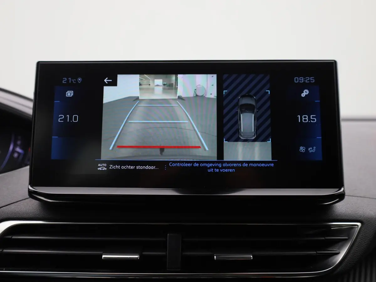 1.2 PureTech Active Pack Business | Navigatie | Trekhaak | Virtual cockpit | Climate control | Cruise control | Bluetooth | Apple carplay / Android auto | Camera