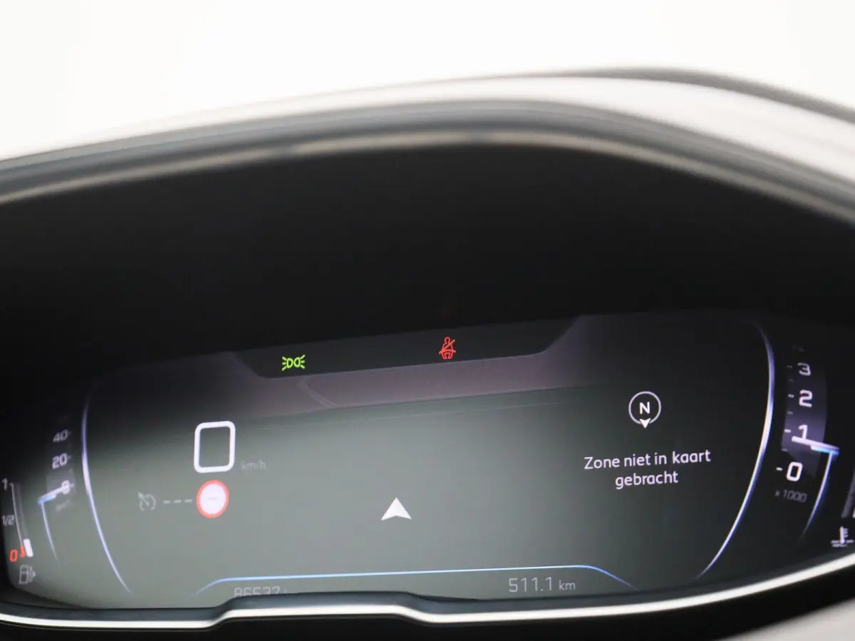 1.2 PureTech Active Pack Business | Navigatie | Trekhaak | Virtual cockpit | Climate control | Cruise control | Bluetooth | Apple carplay / Android auto | Camera