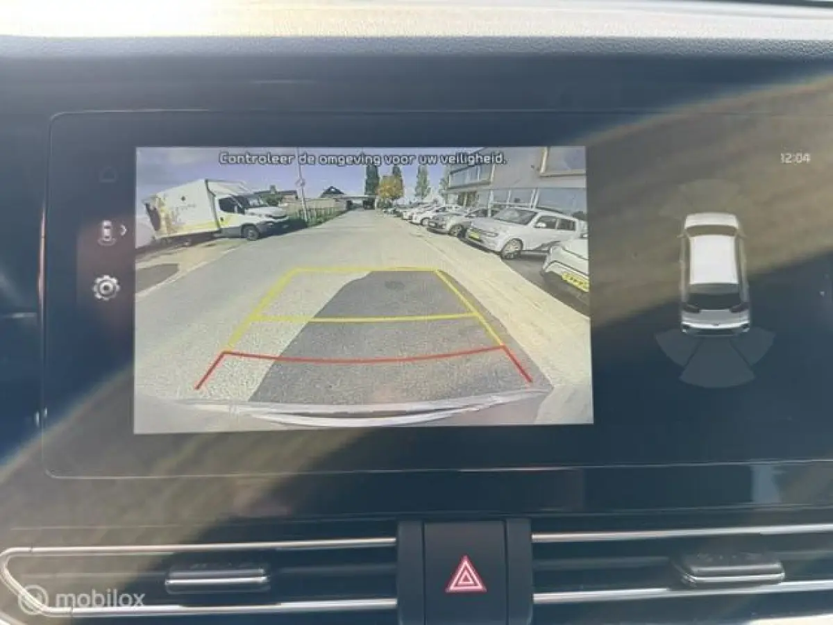 1.6 GDi Hybrid ExecutiveLine Schuif- kantel Dak , Stoel verwarming & verkoeling , stuur verwarmd, Parkeerhulp voor & achter , Navigatie , Camera , dodehoek detectie