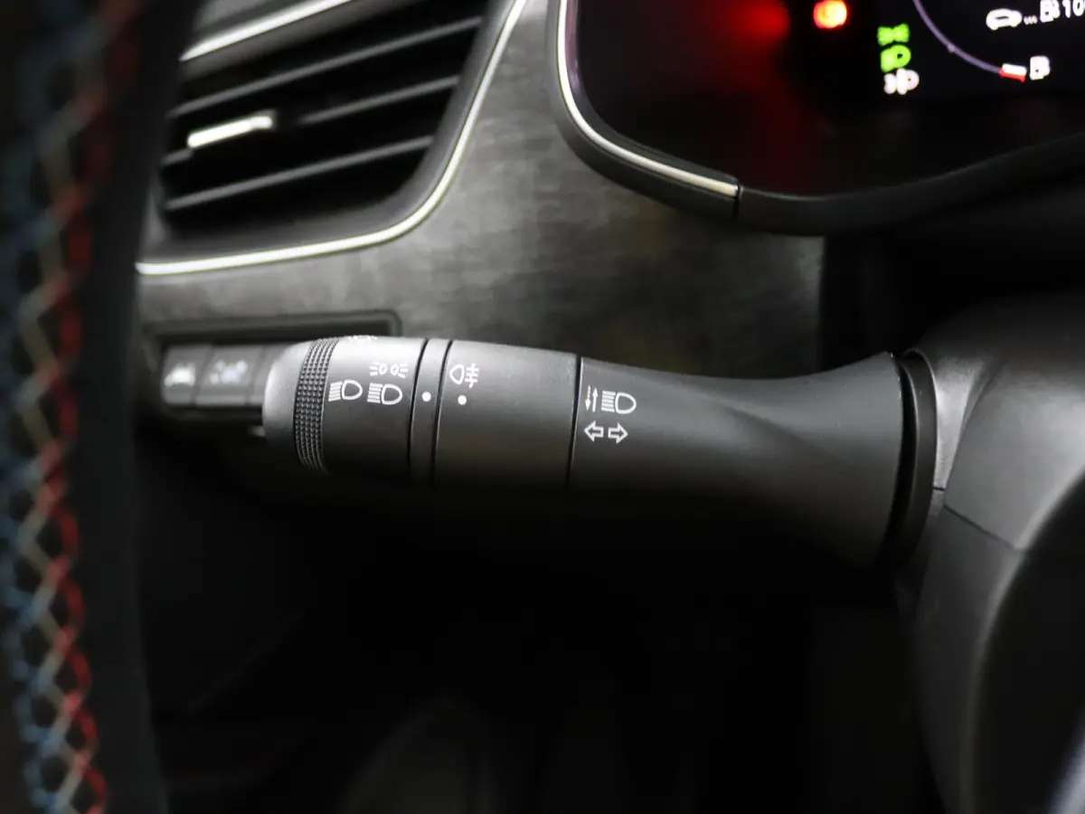 esprit Alpine E-Tech full hybrid 145 | 360 Camera | Adapt. Cruise |